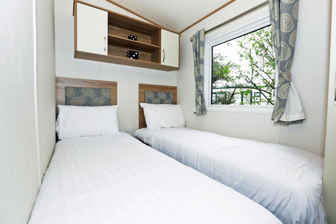 Mill Rythe Coastal Village Selsmore Quarto foto